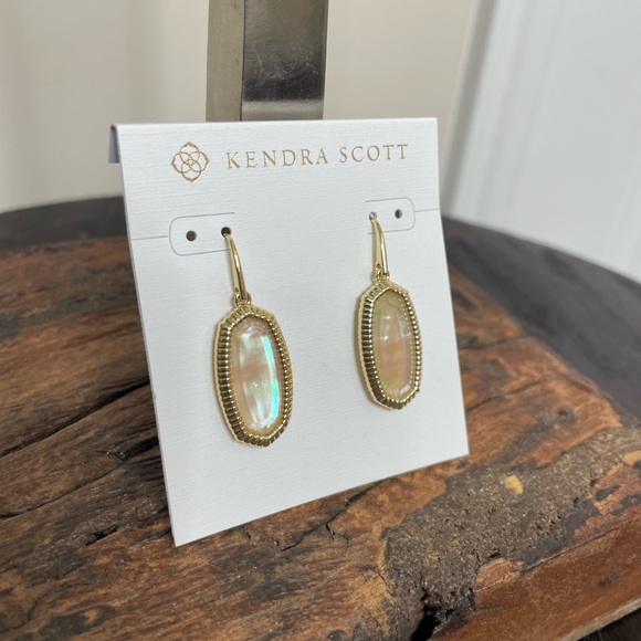 NWT Kendra Scott Dani Ridge Frame Drop Earrings in Golden Abalone! - Picture 2 of 5